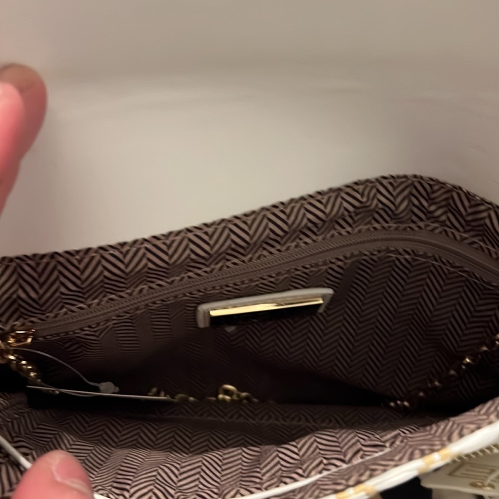 Purse - Picture 5 of 6